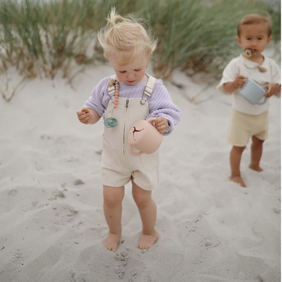 SAMiGO Wooden Bead Pacifier Clips - Picture 4 of 6